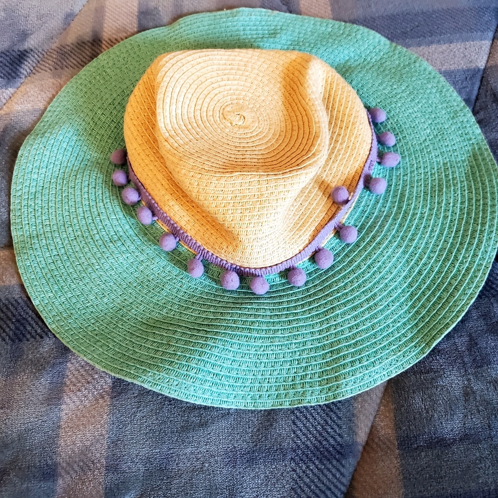 Beach floppy hat